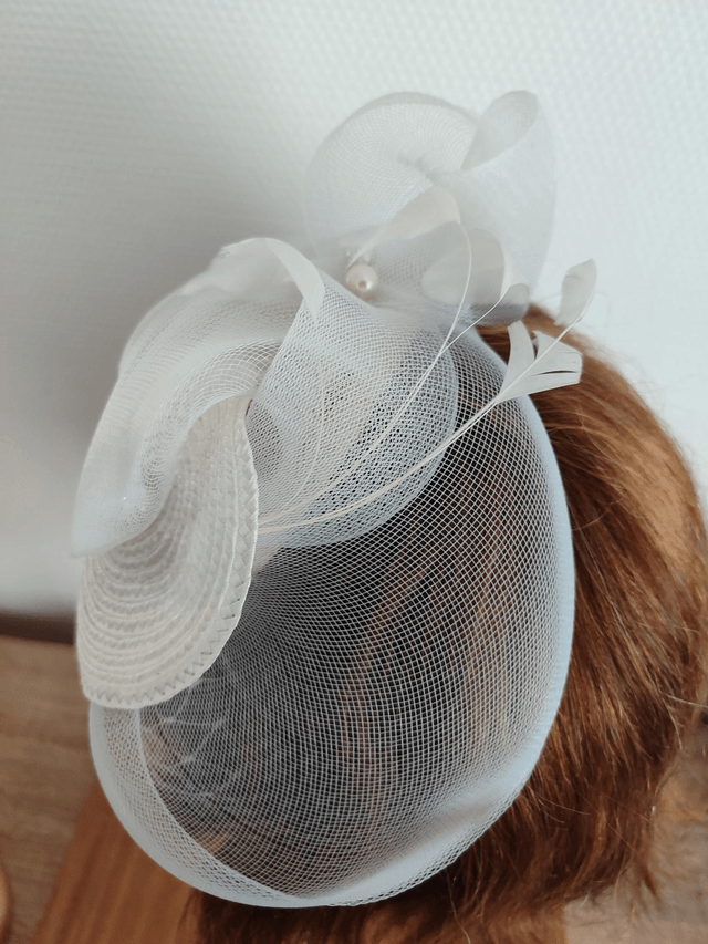 bibi blanc pour mariée avec voilette